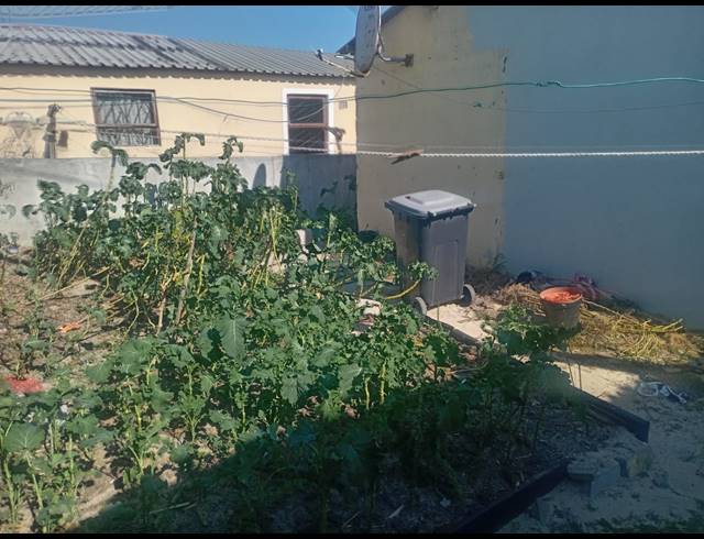 2 BEDROOM FREEHOLD FOR SALE IN KUYASA